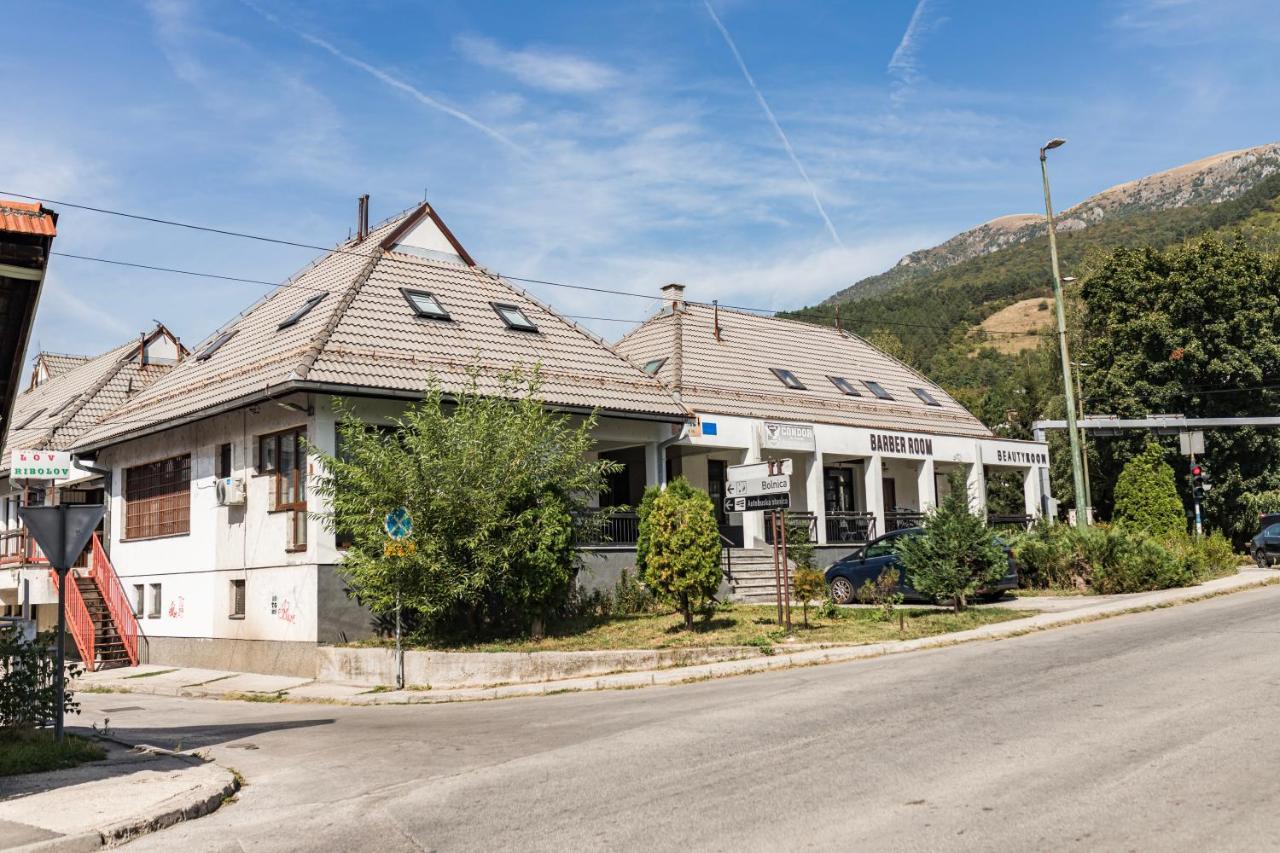 Downtown Apartment Travnik Extérieur photo